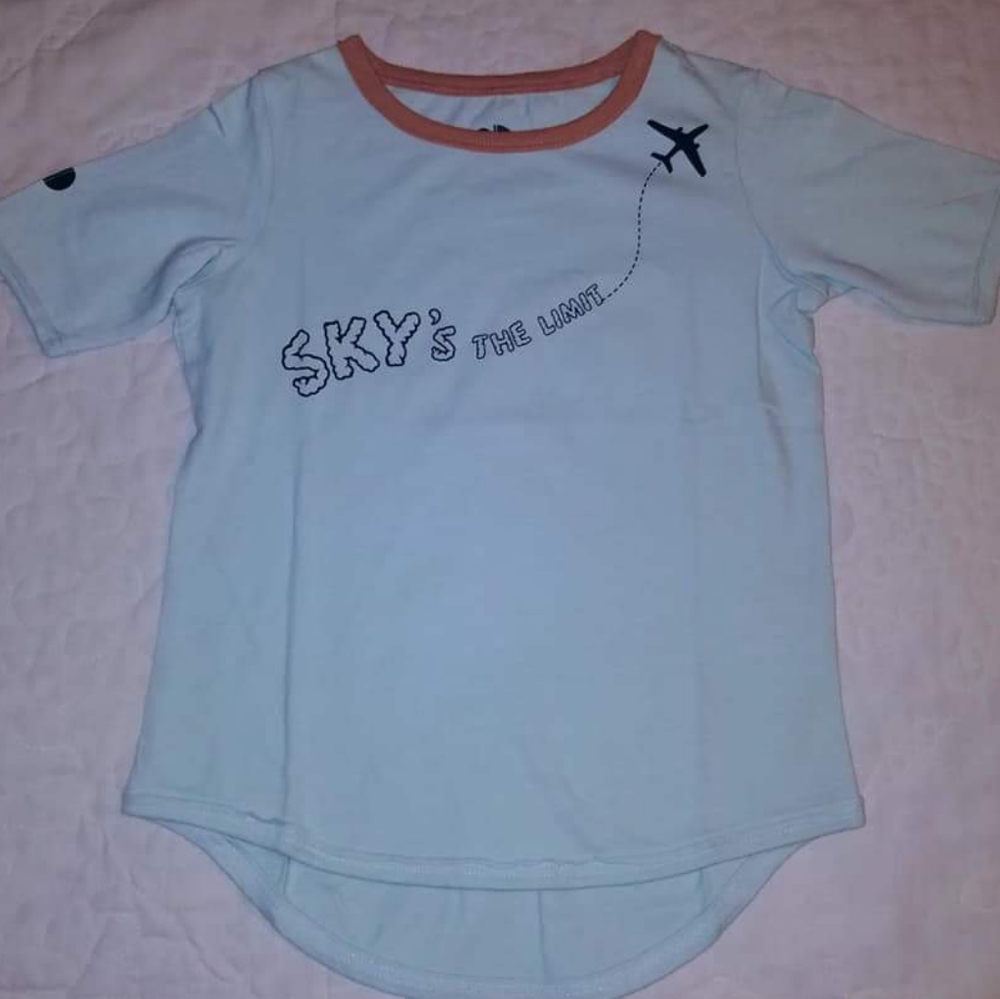 Sky's the limit tee